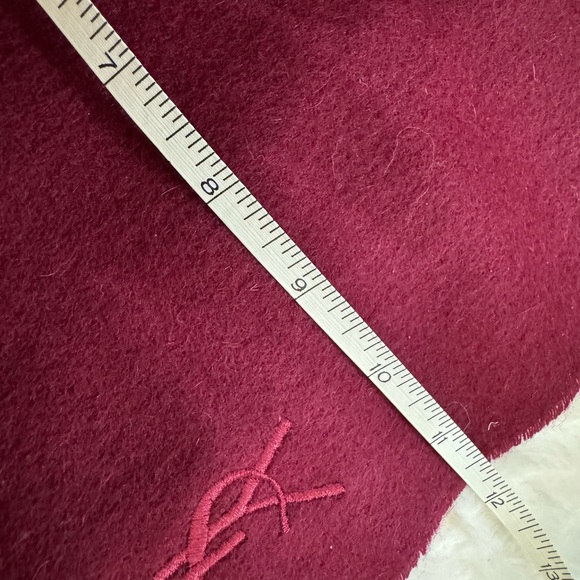 YSL BURGUNDY WINE SCARF 12 x 70. Wool and cashmere. - Picture 9 of 10